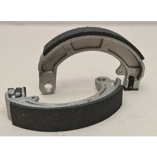 Bremsbacken PIAGGIO 10" vorne/hinten/24mm/1 Aufn./Ø150mm für Vespa 125 GT-TS/150 GS-Sprint V/160 GS/180 SS/Rally