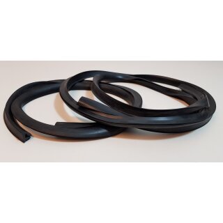 Seitenhaubengummi links & rechts für Vespa 125 VNA-TS/150 VBA-T4/160 GS/180 SS/PX80-200/PE/Lusso/`98/MY/T5